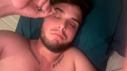 royer_hot9631 online show from May 2, 12:30 pm
