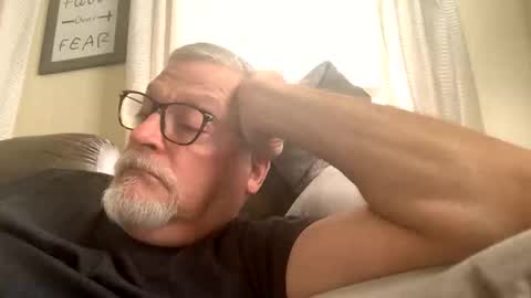 rs006 online show from October 29, 3:04 pm