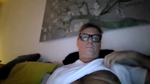 rudeski online show from November 10, 3:39 pm