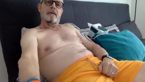 Jimi online show from February 20, 12:47 pm