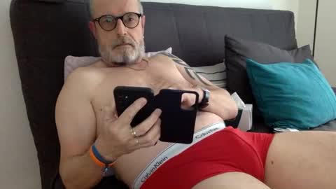 Jimi online show from January 23, 11:37 am