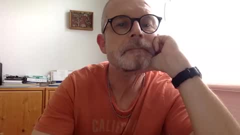 Jimi online show from February 12, 11:51 am