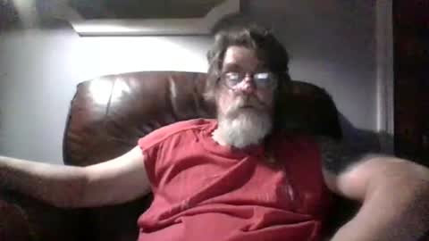 Snapshot of runningaround60 chatting on October 8, 2:05 am runningaround60 online show from October 8, 2:05 am