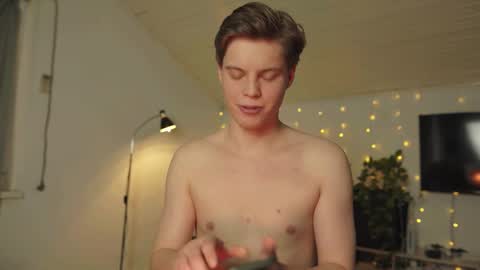 rusbradpitt online show from February 20, 3:03 pm