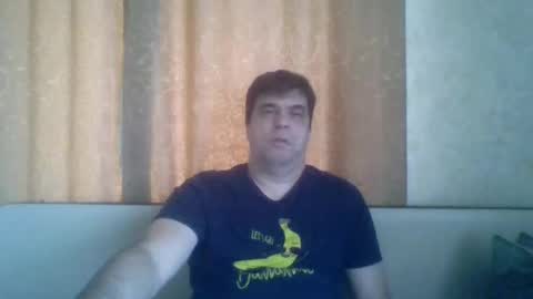 rusqadisx online show from December 4, 6:42 am