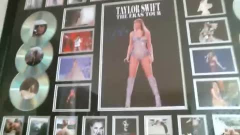 Russell online show from October 12, 10:09 am