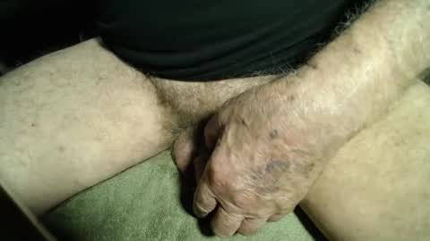 Snapshot of rustic69 chatting on October 6, 5:34 am rustic69 online show from October 6, 5:34 am