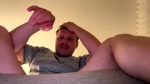 Snapshot of rustythename chatting on October 20, 10:41 am rustythename online show from October 20, 10:41 am