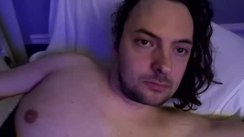 ryan_and_liz online show from April 18, 7:58 pm