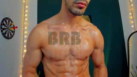 Snapshot of ryan_doyle chatting on October 25, 1:40 am Ryan independent model online show from October 25, 1:40 am