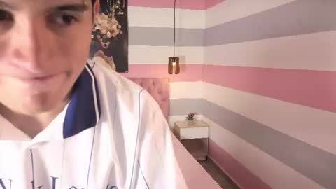 ryan valentino online show from July 1, 2:07 pm