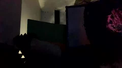 Ryland online show from November 2, 9:30 pm