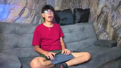 ryann_wolf online show from July 7, 6:00 pm