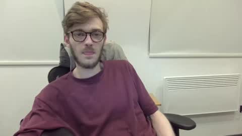 anonomousstoneruk online show from February 28, 8:39 pm