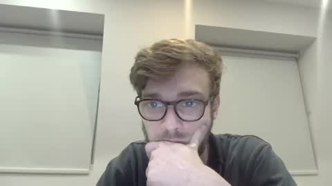 anonomousstoneruk online show from February 26, 1:43 am