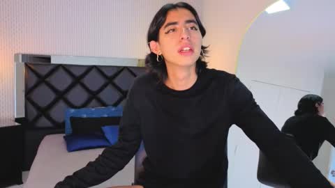 Ryo online show from October 2, 11:42 pm