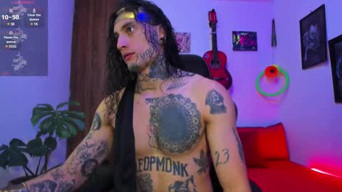 leopmonk help me reach 100 thumbs up online show from March 10, 12:17 pm