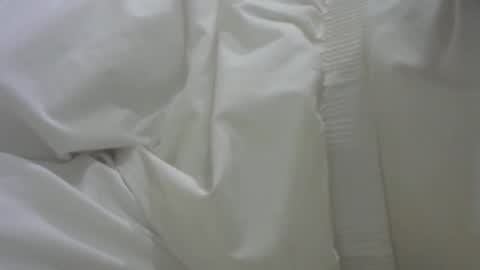 Snapshot of s201174370 chatting on October 28, 6:32 pm Cloney online show from October 28, 6:32 pm