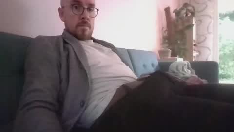 s_i_q online show from September 26, 7:39 am