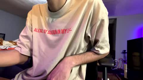 saasbutt online show from January 6, 12:14 am