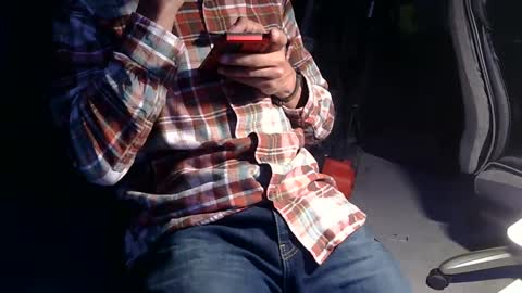 Snapshot of sacalaschichiss chatting on December 25, 11:00 am Dee online show from December 25, 11:00 am