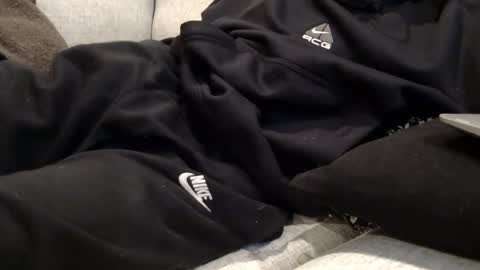 Snapshot of sacalaschichiss chatting on January 19, 9:44 am Dee online show from January 19, 9:44 am