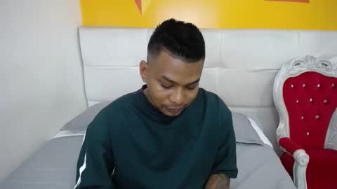 Saipadpuer30 online show from January 31, 3:30 am