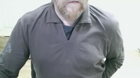 Saltimbanquier  Salt  ou  Banquier  online show from March 17, 9:50 pm