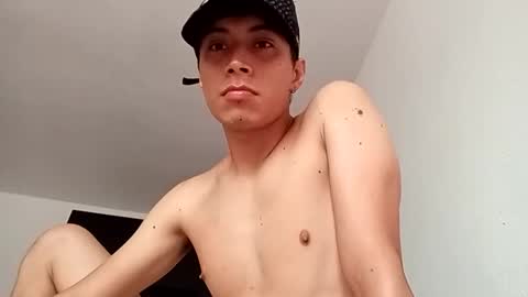 salvador_229 online show from February 23, 1:13 pm