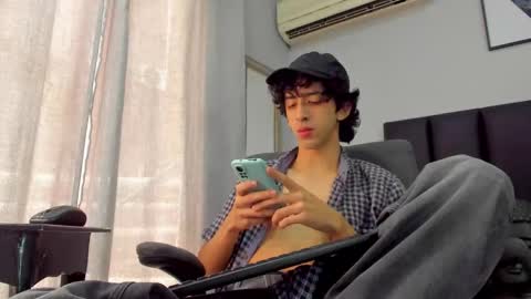 salvatore  online show from February 26, 2:25 pm