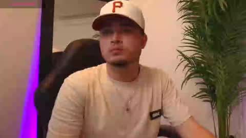 Salvatore  online show from September 29, 10:05 pm