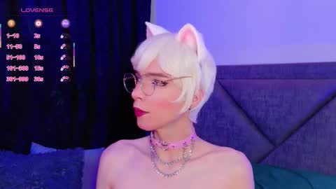 Sam online show from September 18, 8:38 am