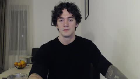 Sam online show from March 31, 10:55 pm