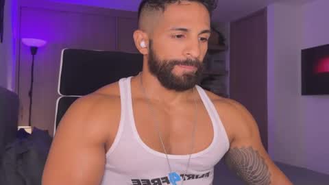 Sam Dornan online show from January 9, 6:36 pm