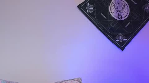 samevansx online show from January 12, 7:40 pm