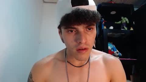 sammy model independiente online show from October 17, 1:31 am