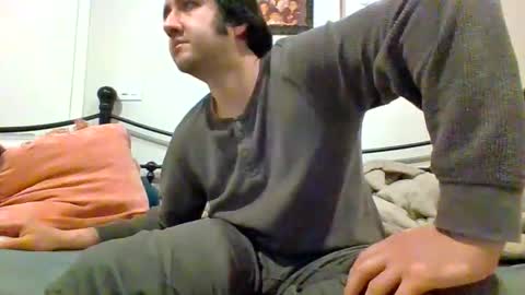 crazy runt online show from February 6, 2:11 am