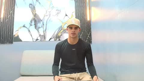 SAMUEL online show from February 2, 12:24 pm