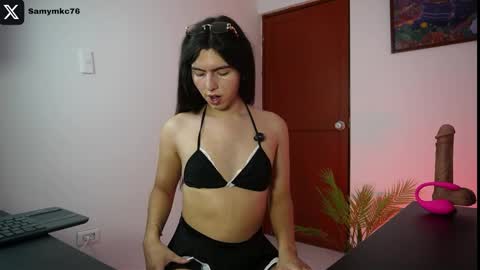 samymelo online show from March 25, 7:40 pm