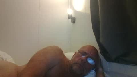 sandnesrune523 online show from July 11, 4:14 am