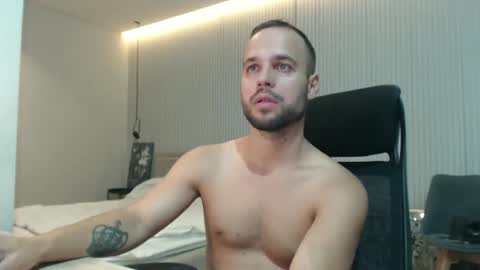 DeAlex online show from September 10, 1:54 pm