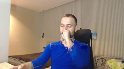 DeAlex online show from December 16, 10:29 am