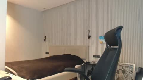 DeAlex online show from December 11, 10:04 am