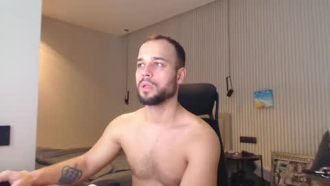 DeAlex online show from March 6, 11:03 am