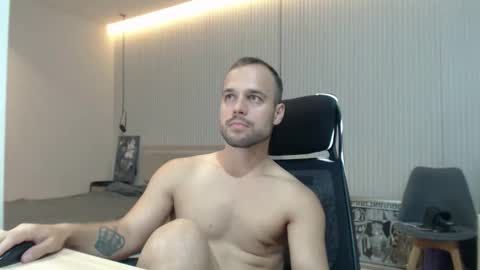 DeAlex online show from September 11, 2:05 pm