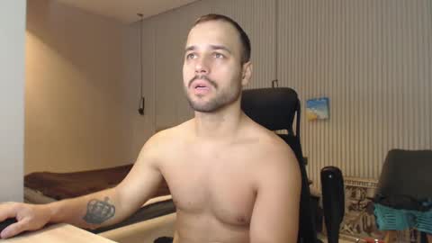 DeAlex online show from January 22, 10:40 am