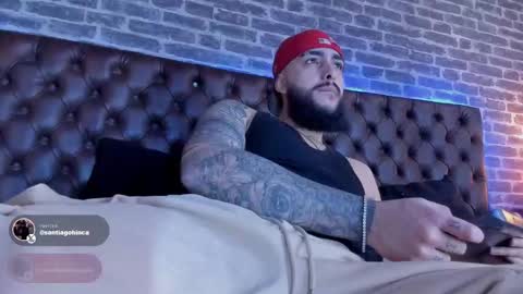 Santiago Hincapiie online show from March 16, 9:08 pm