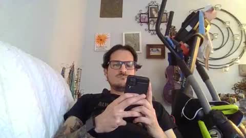 santiagorivera012477 online show from October 12, 9:20 pm