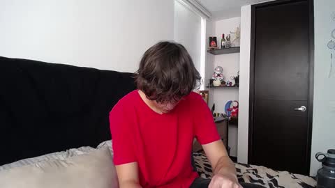 Snapshot of santii_rose chatting on March 1, 4:44 pm Santii online show from March 1, 4:44 pm