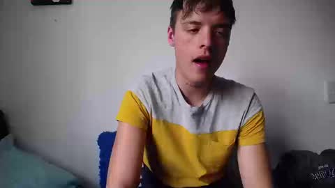 Snapshot of santii_rose chatting on September 15, 4:41 pm Santii online show from September 15, 4:41 pm